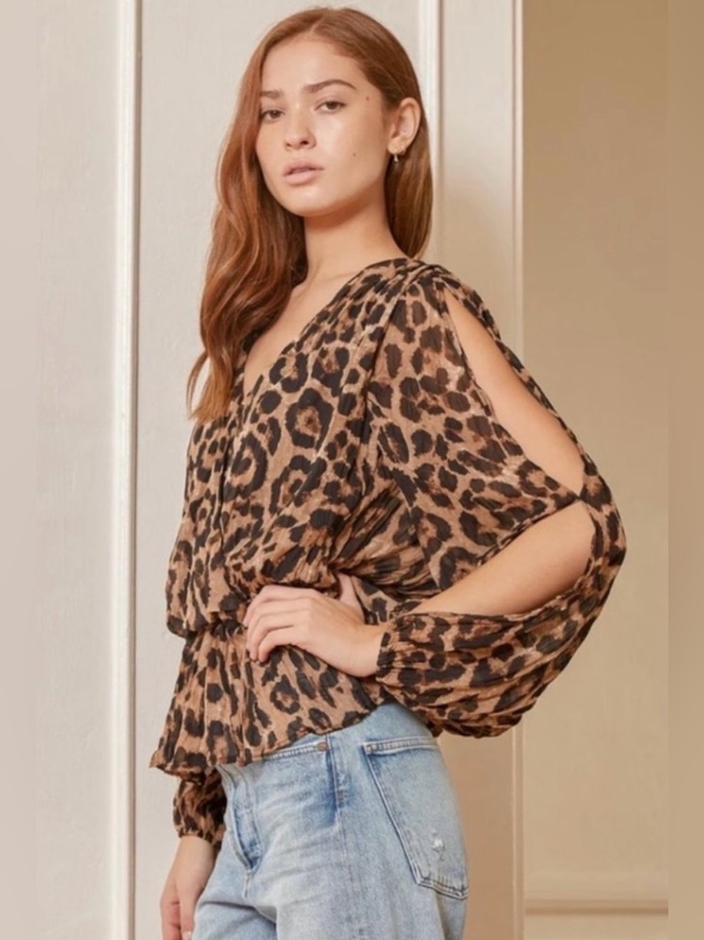 NWOT Lulu’s Tan Leopard Print Long Sleeve Top Blouse / Medium